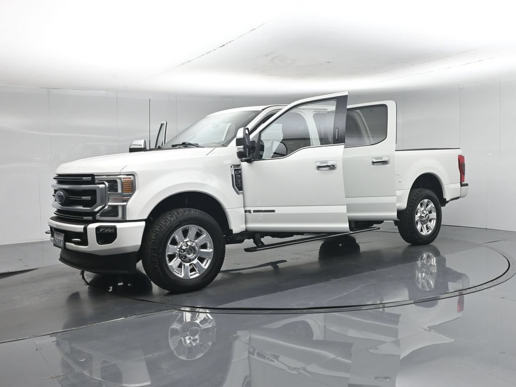 Certified 2022 Ford F250 Platinum w/ FX4 Off-Road Package AWD/4WD image 34