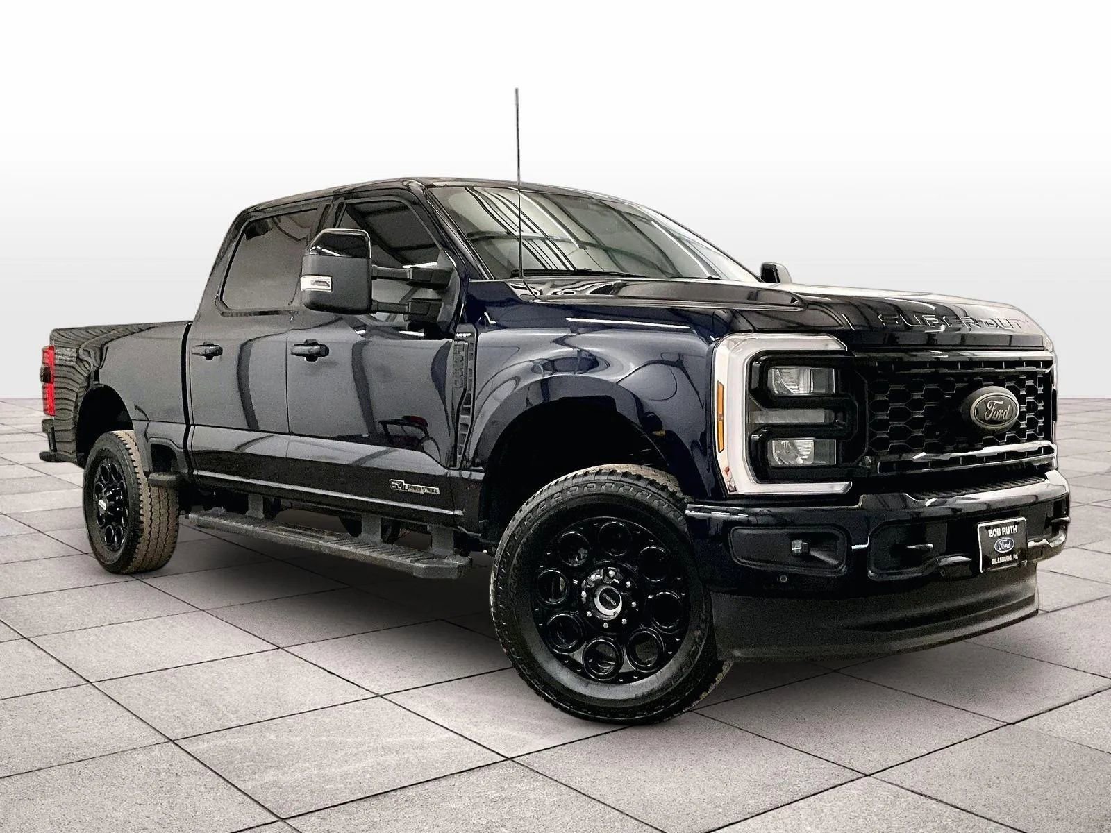 Certified 2025 Ford F250 Lariat w/ Lariat Ultimate Package AWD/4WD image 2