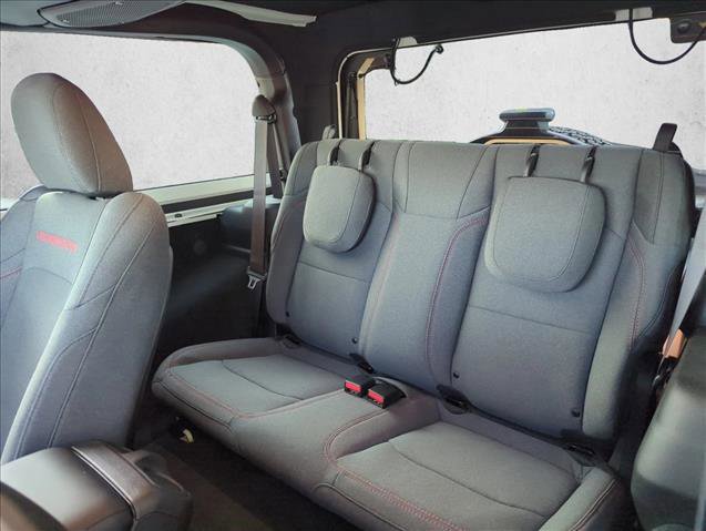 Used 2024 Jeep Wrangler Rubicon image 18