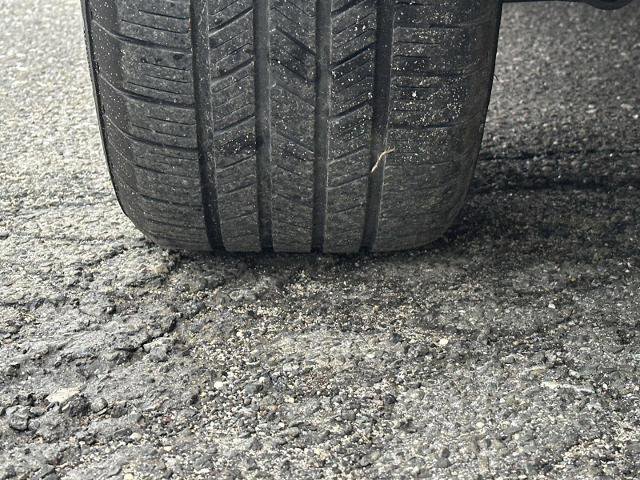 Used 2018 BMW X6 xDrive50i AWD/4WD image 17