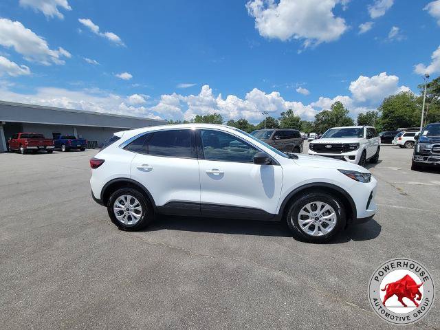 Certified 2024 Ford Escape Active AWD/4WD image 8