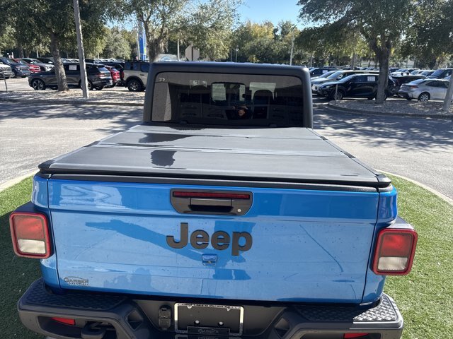 Used 2022 Jeep Gladiator Sport AWD/4WD image 6