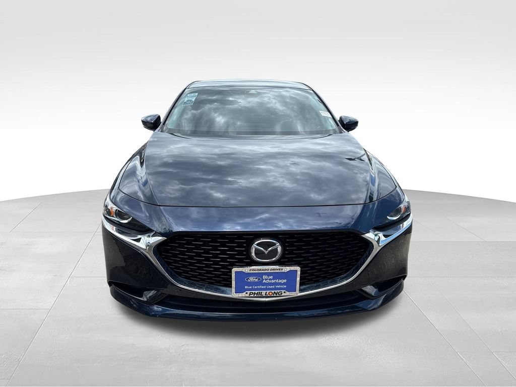 Used 2019 MAZDA MAZDA3 Sedan w/ Select Package FWD image 2