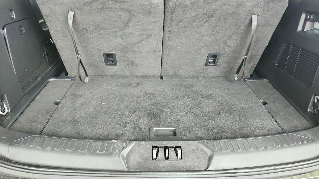 Certified 2024 Ford Explorer XLT image 32