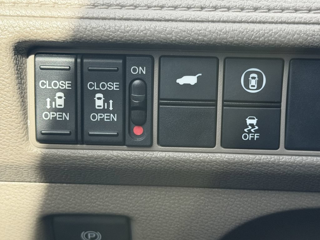 Used 2021 Honda Odyssey EX-L image 30