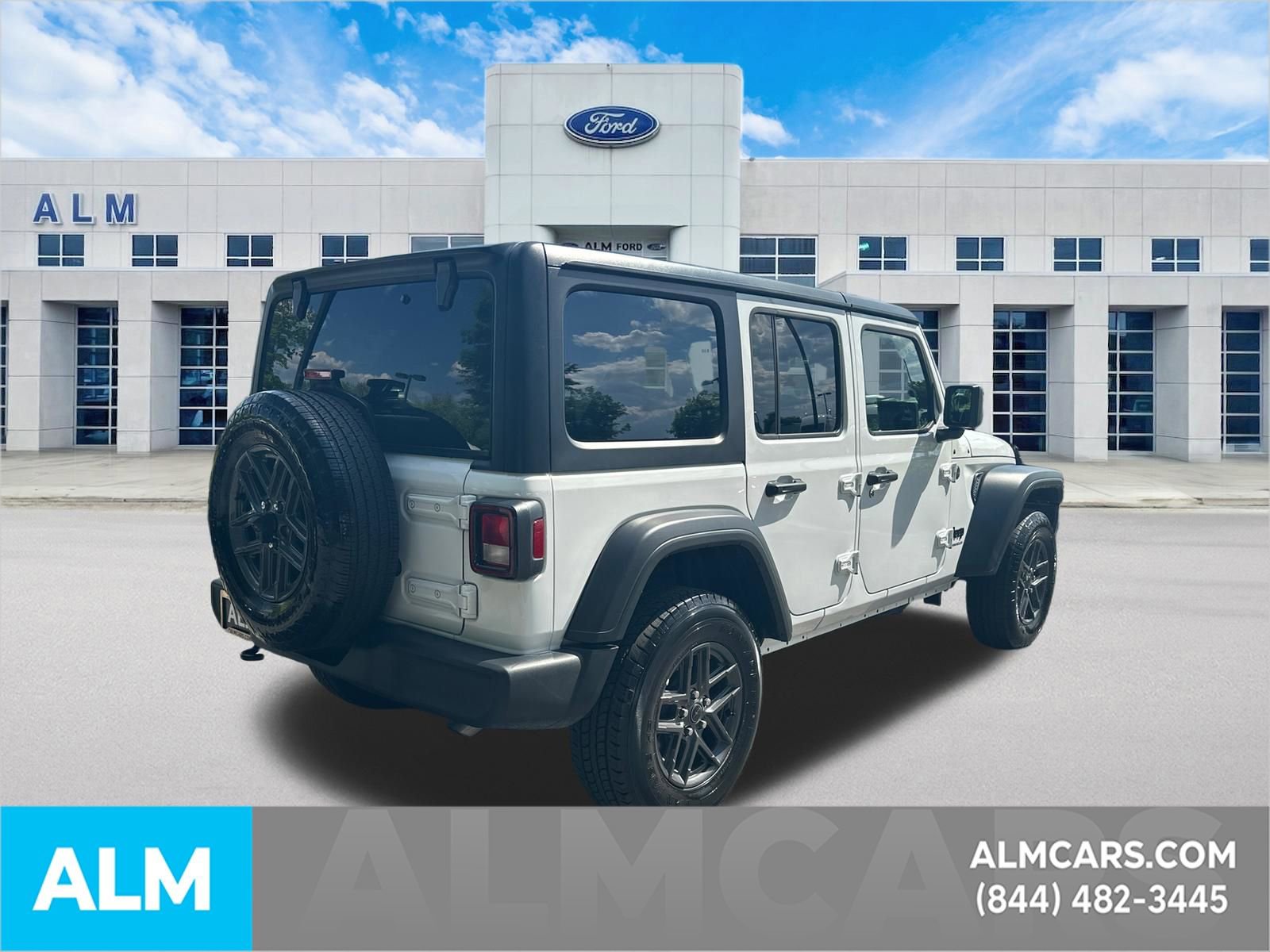 Used 2025 Jeep Wrangler Unlimited Sport AWD/4WD image 5