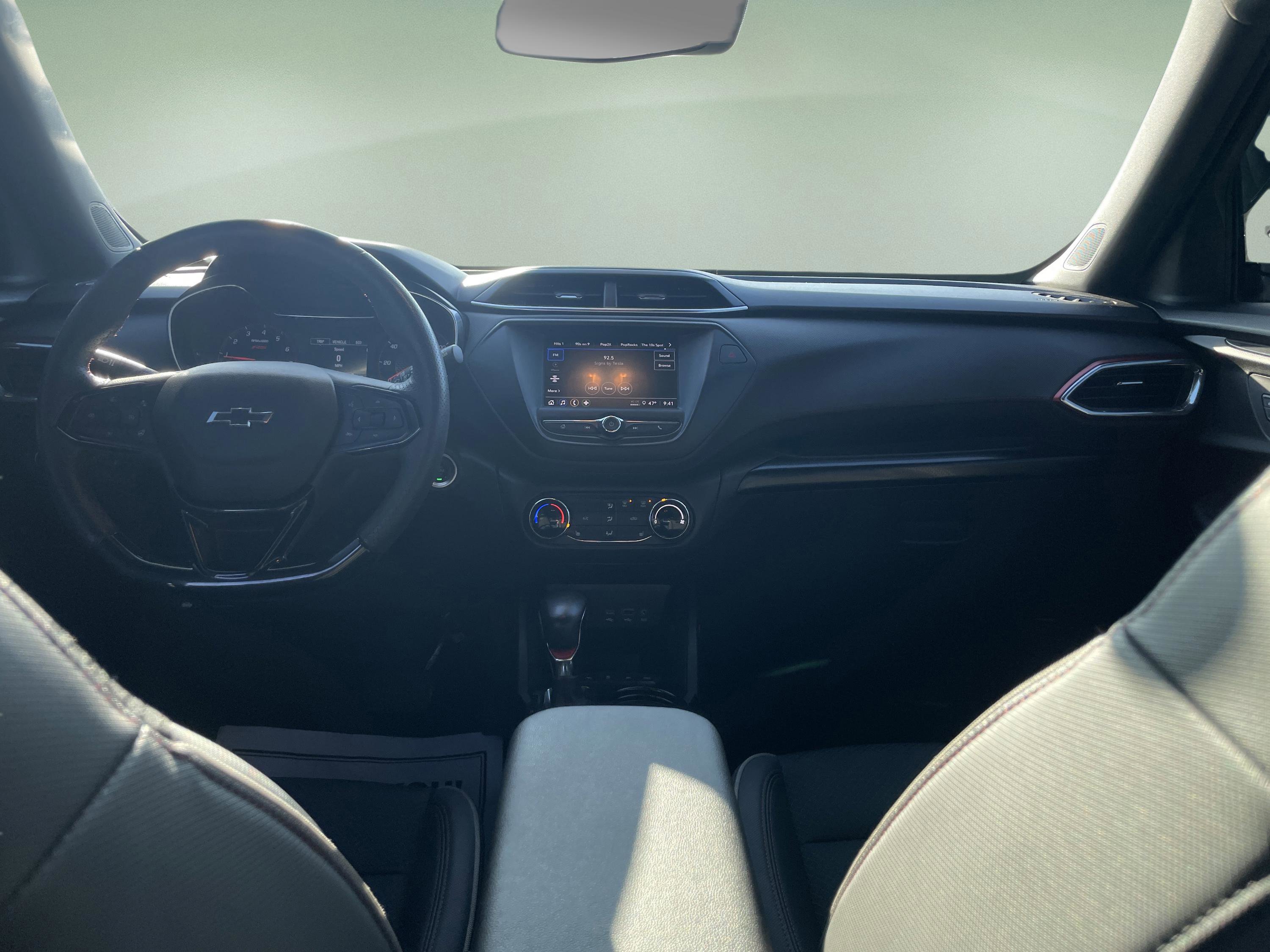 Used 2022 Chevrolet TrailBlazer RS image 32