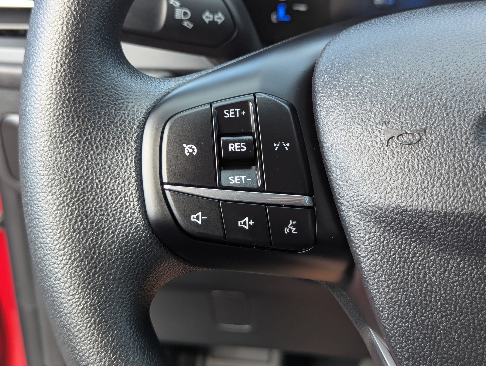 Certified 2025 Ford Escape Active FWD image 30
