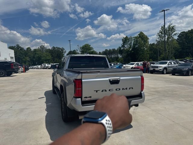 Used 2024 Toyota Tacoma TRD Off-Road AWD/4WD image 8