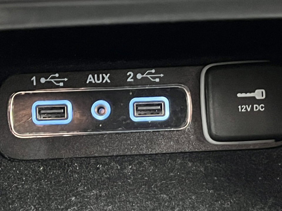 Used 2021 Jeep Grand Cherokee Limited image 32