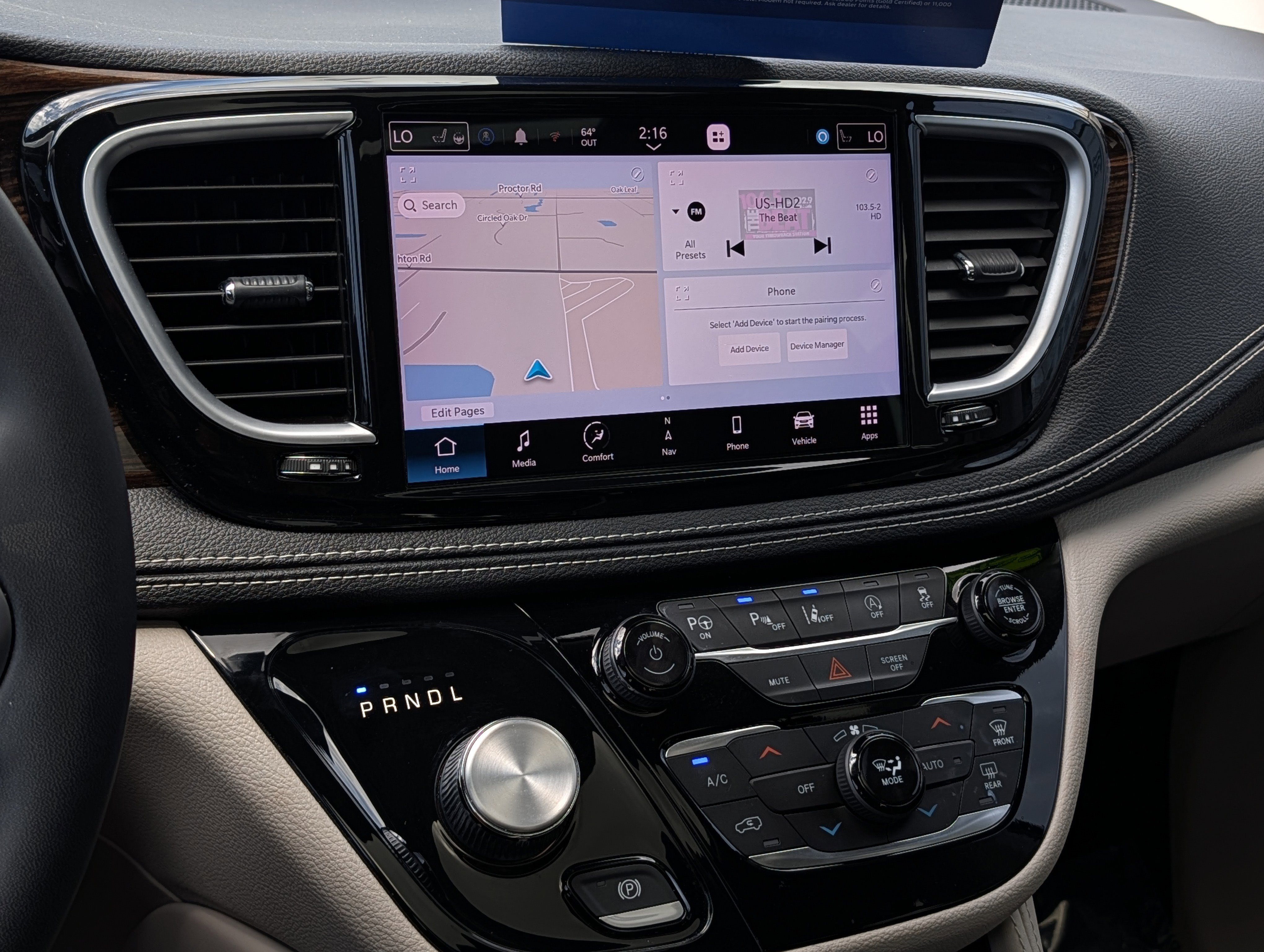 Used 2022 Chrysler Pacifica Limited image 31