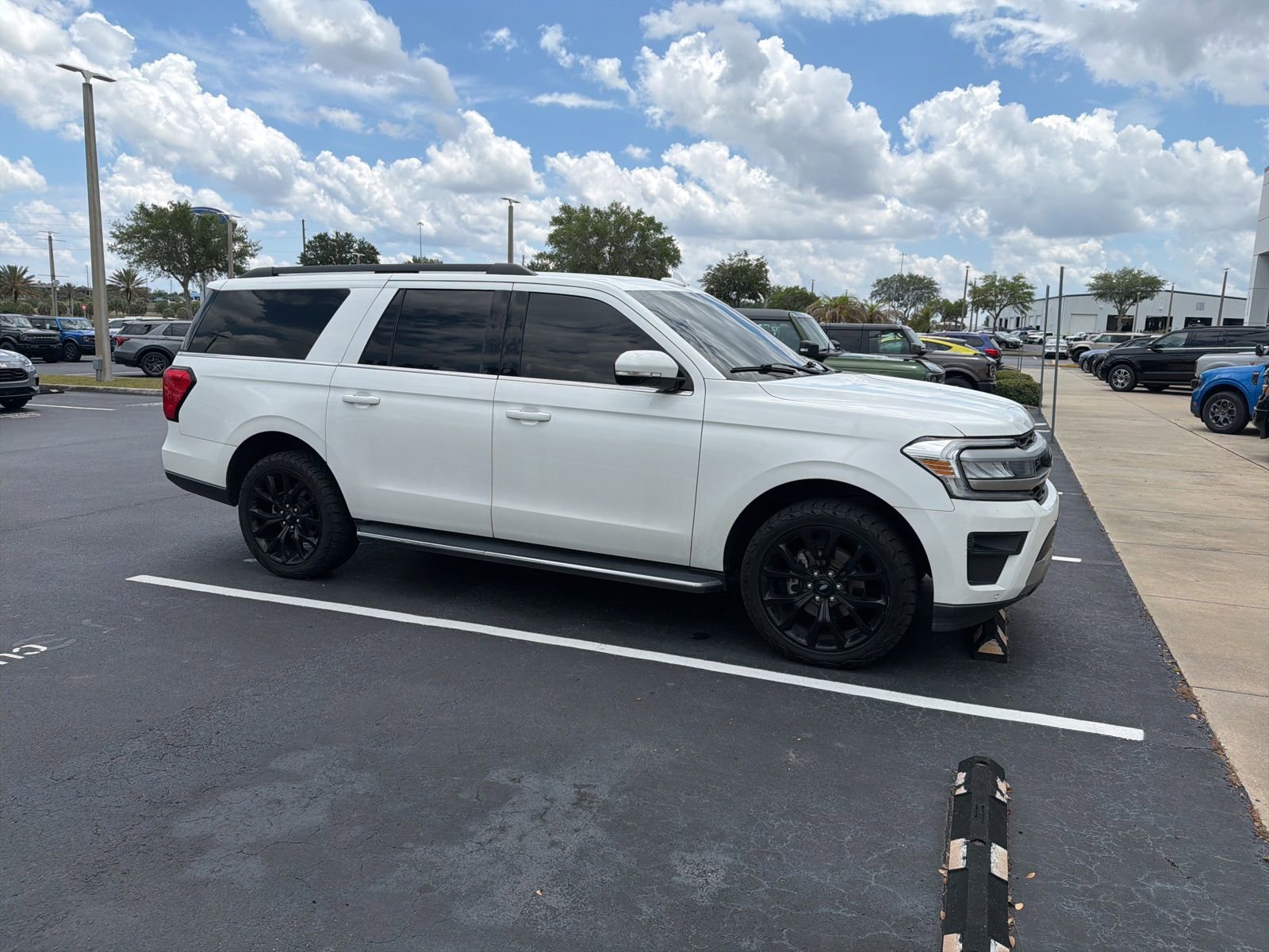 Certified 2022 Ford Expedition Max XLT RWD image 2