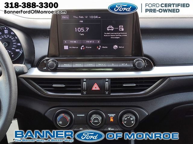 Used 2023 Kia Forte LXS w/ LXS Technology Package image 17