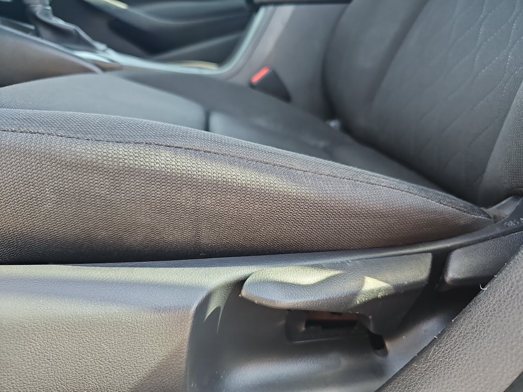 Used 2023 Toyota Corolla LE FWD image 27
