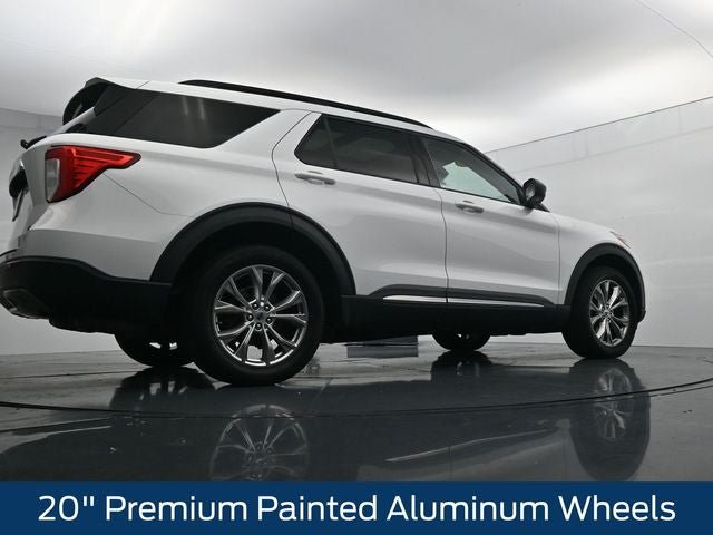 Certified 2021 Ford Explorer XLT w/ Equipment Group 202A AWD/4WD image 33