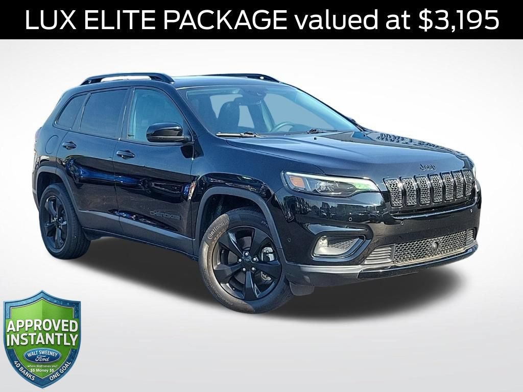 Used 2023 Jeep Cherokee Altitude Lux w/ Lux Elite Package AWD/4WD image 1