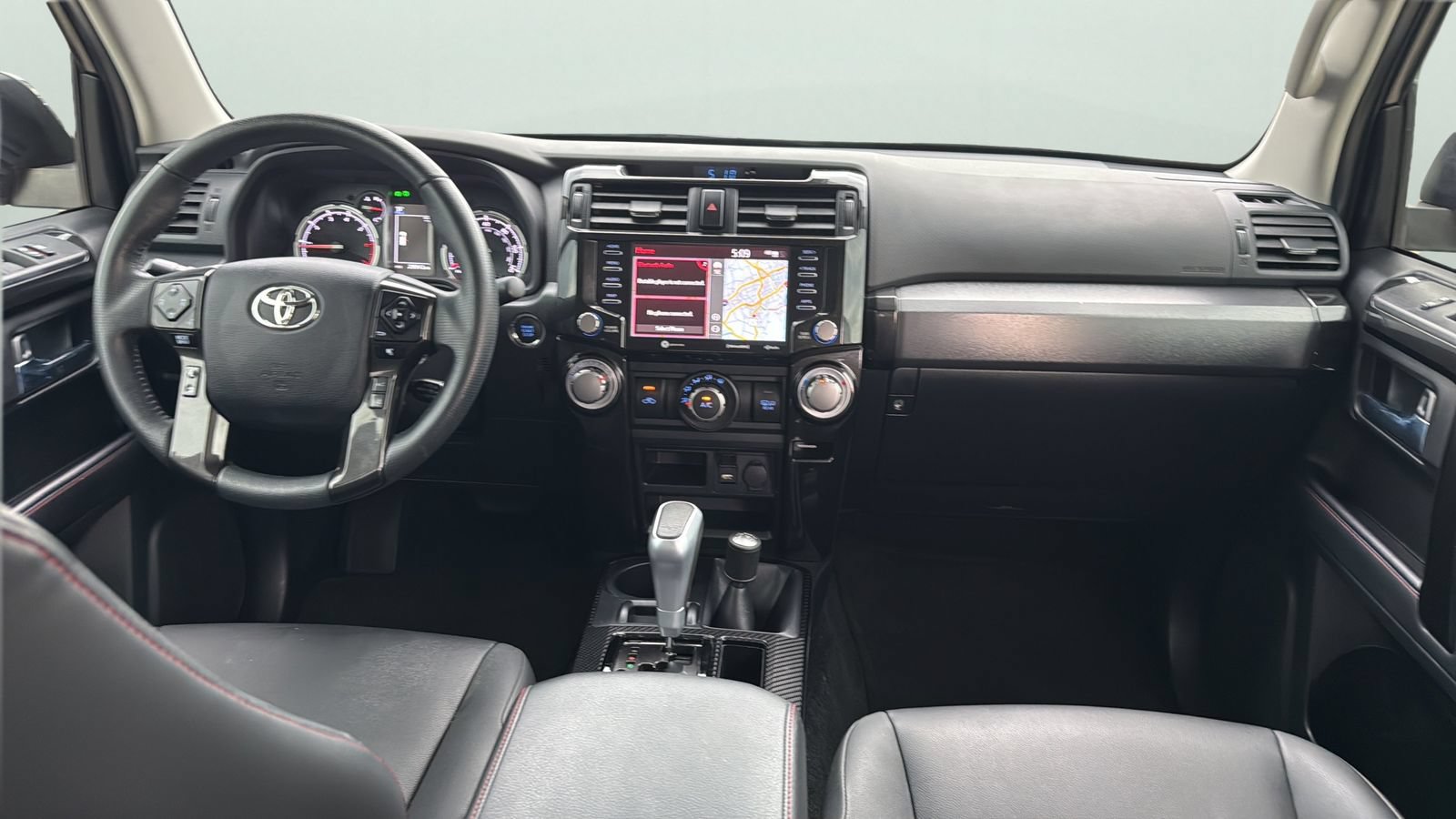 Used 2022 Toyota 4Runner TRD Off-Road Premium AWD/4WD image 18