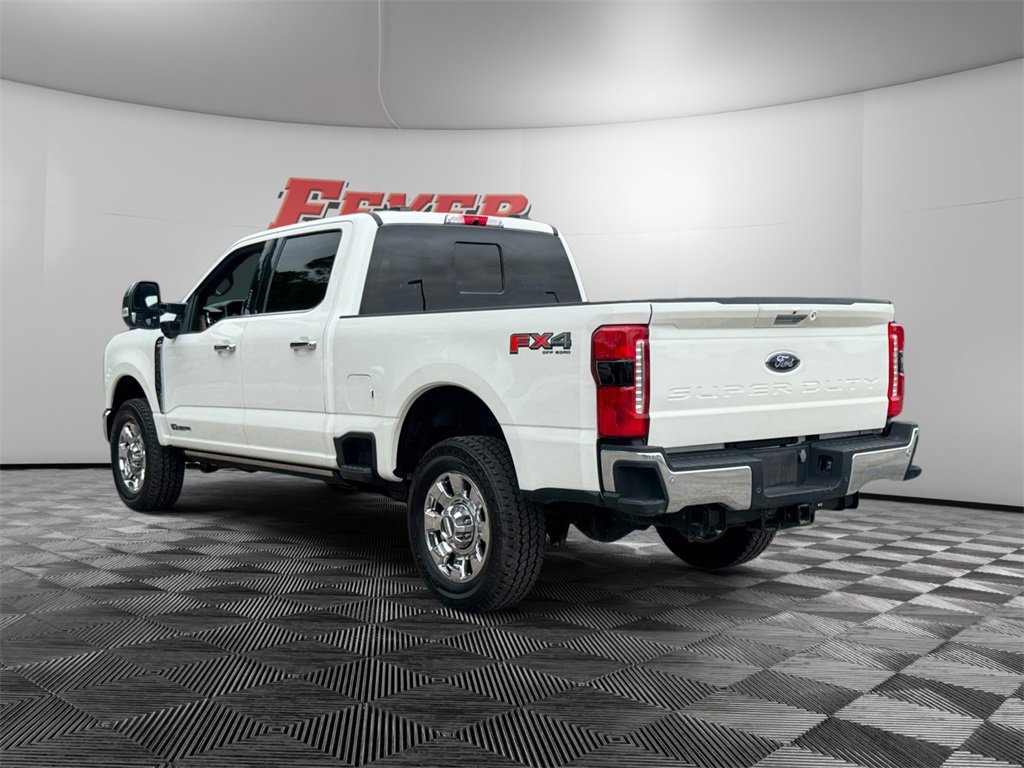 Certified 2024 Ford F350 Lariat w/ Lariat Ultimate Package image 3