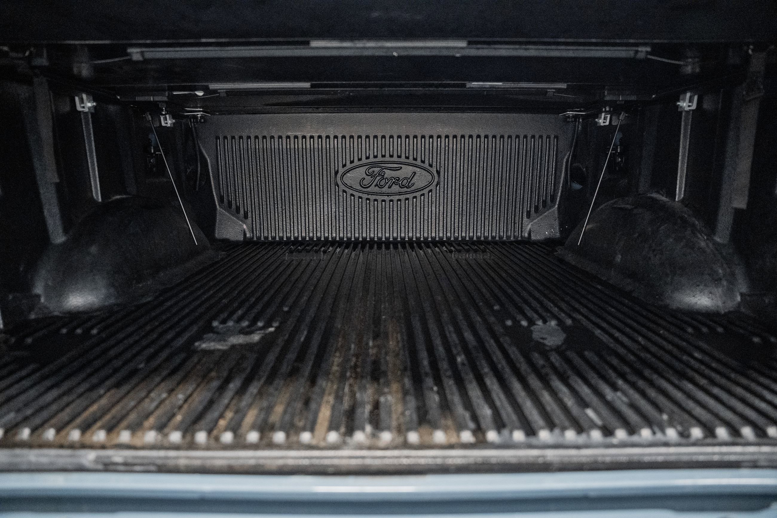 Certified 2023 Ford F150 Lariat w/ Equipment Group 502A High image 27