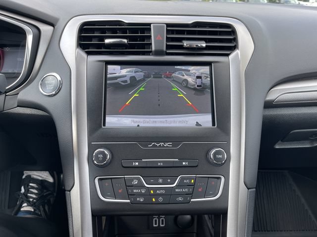 Certified 2020 Ford Fusion SE AWD/4WD image 38