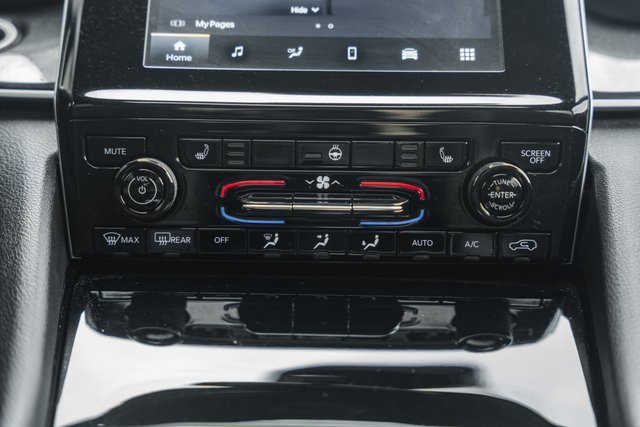 Used 2022 Jeep Grand Cherokee Altitude image 27