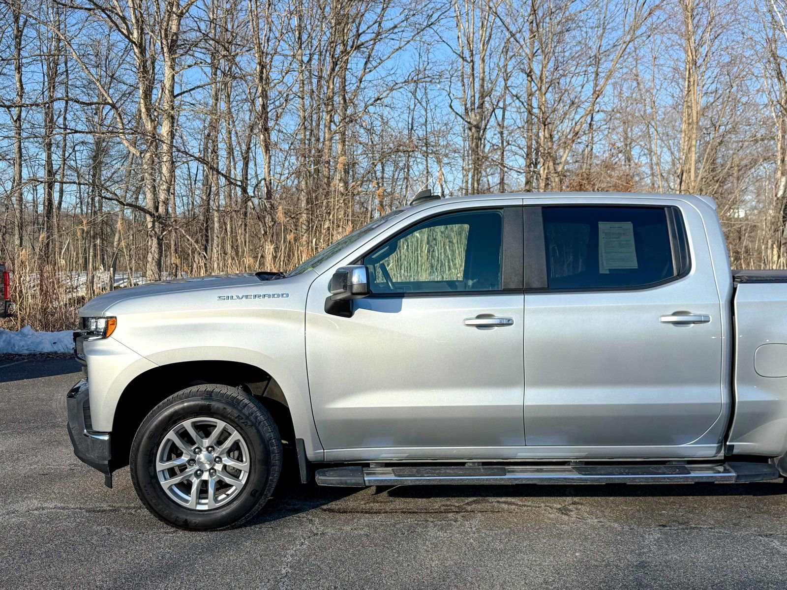 Used 2021 Chevrolet Silverado 1500 LT w/ Bed Protection Package image 9