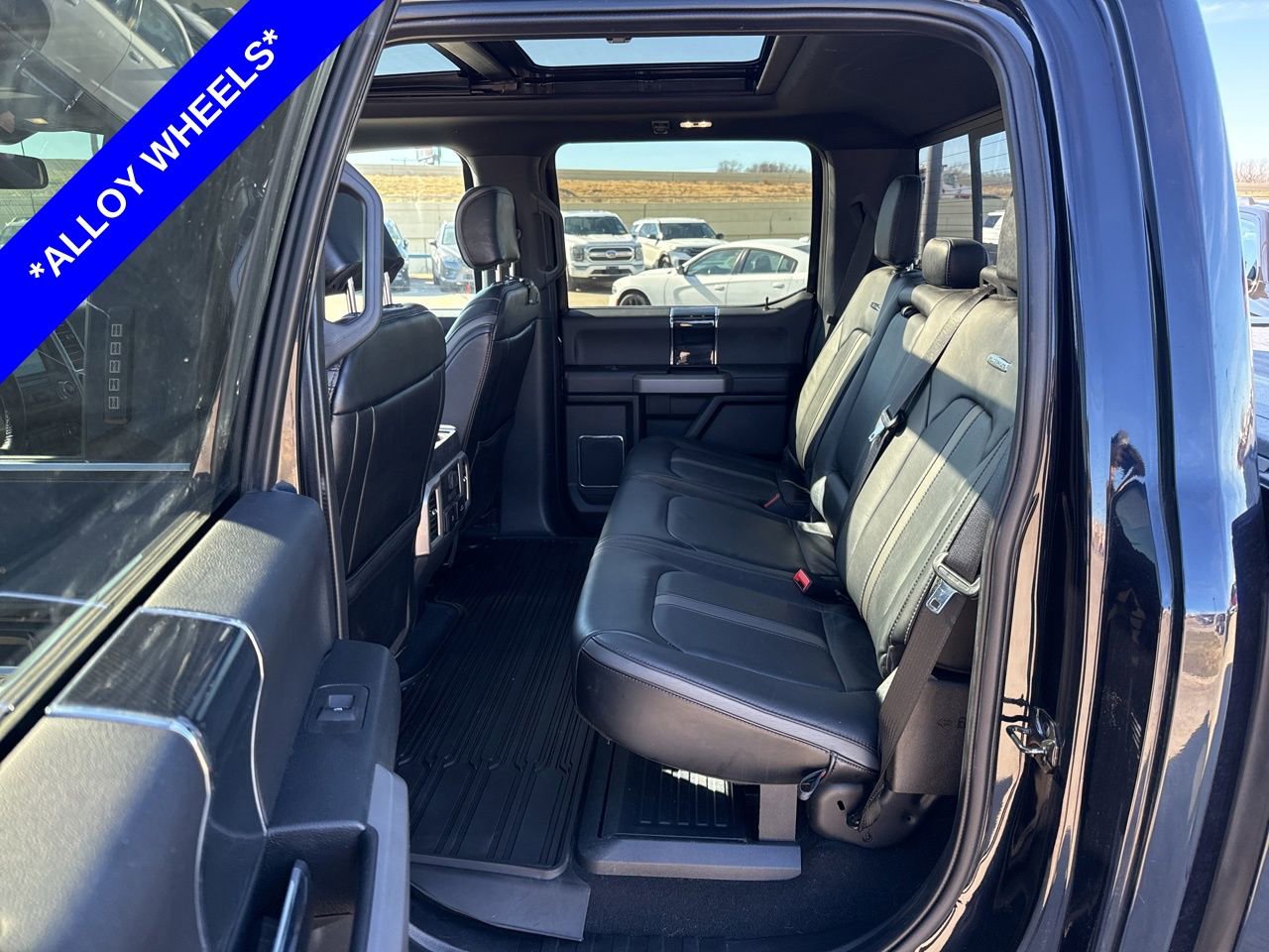 Certified 2021 Ford F250 Platinum w/ FX4 Off-Road Package image 6