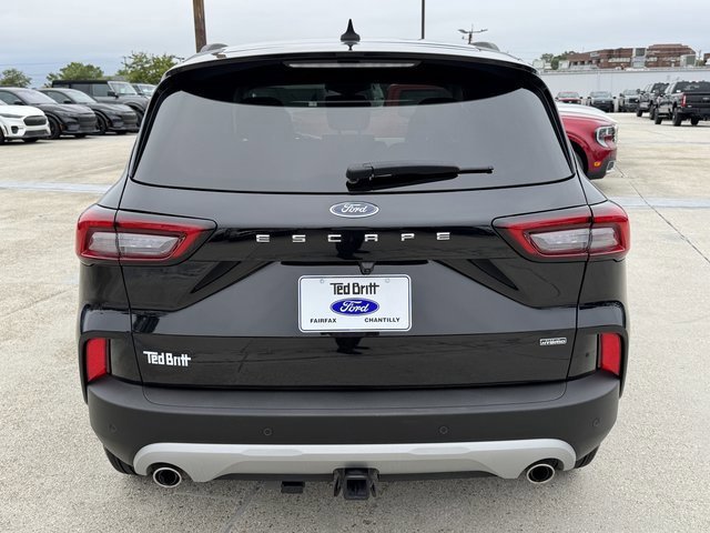 Certified 2025 Ford Escape SE w/ PHEV Premium Package image 4