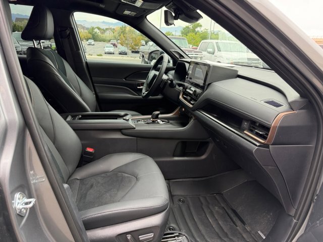 Used 2026 Toyota Grand Highlander AWD Hybrid image 21