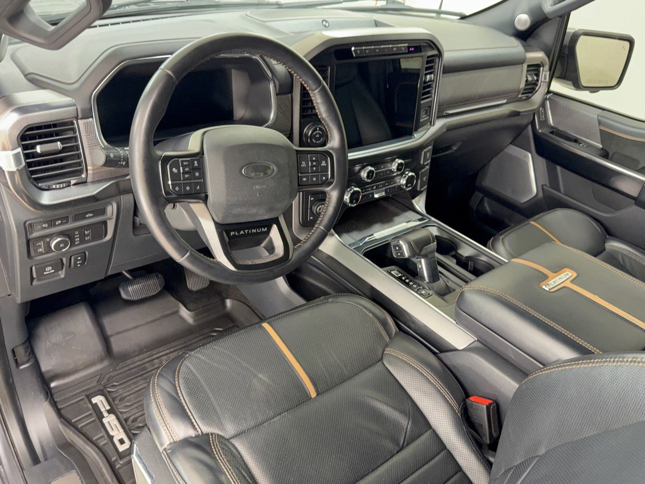 Certified 2021 Ford F150 Platinum w/ Equipment Group 701A High AWD/4WD image 4