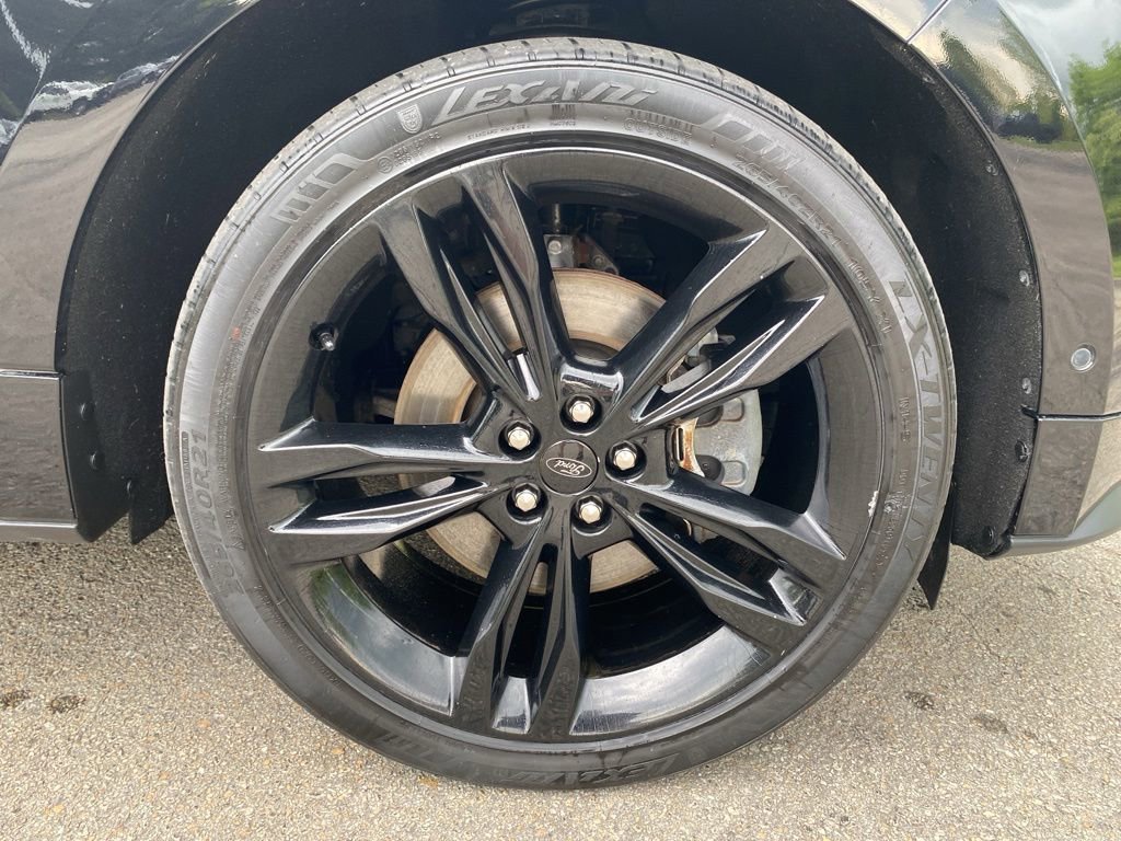 Certified 2020 Ford Edge ST w/ Equipment Group 401A AWD/4WD image 8