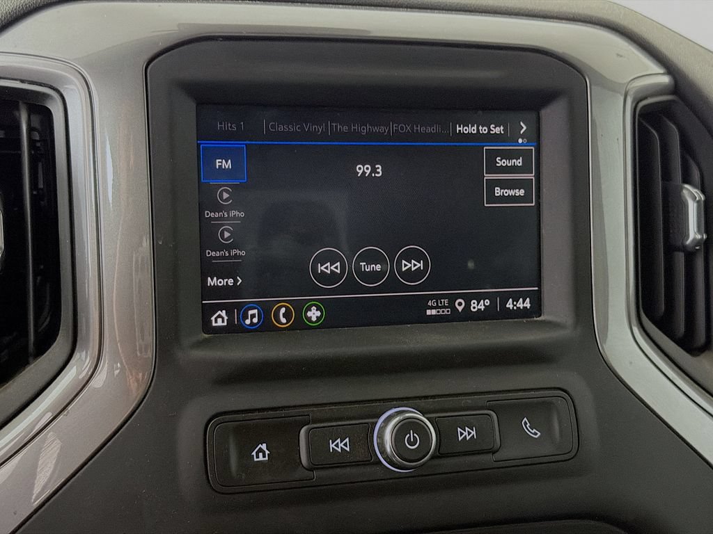 Used 2022 Chevrolet Silverado 1500 Custom Trail Boss AWD/4WD image 15