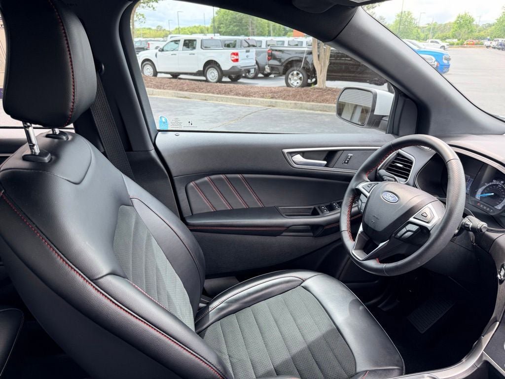Certified 2023 Ford Edge ST-Line AWD/4WD image 15