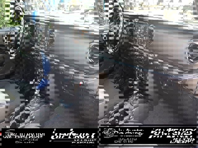 Used 2022 Jeep Wrangler Sport image 28