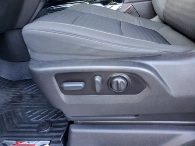 Used 2022 Chevrolet Silverado 1500 LT Trail Boss image 14