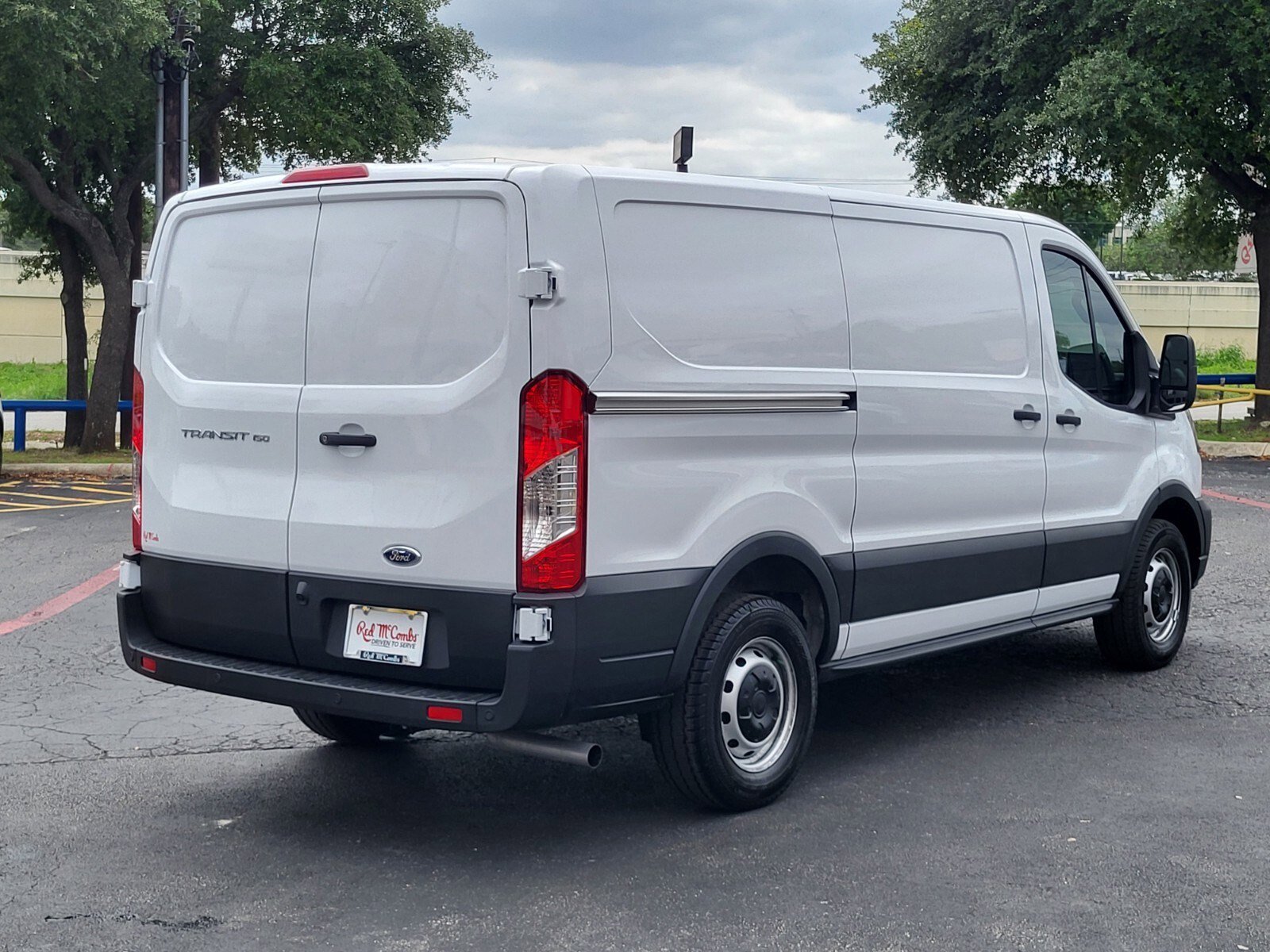 Certified 2025 Ford Transit 150 Low Roof w/ Load Area Protection Package RWD image 4
