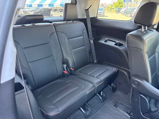 Used 2022 GMC Acadia AT4 w/ Preferred Package AWD/4WD image 38