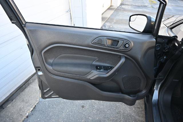 Certified 2019 Ford Fiesta SE w/ Cold Weather Package FWD image 18