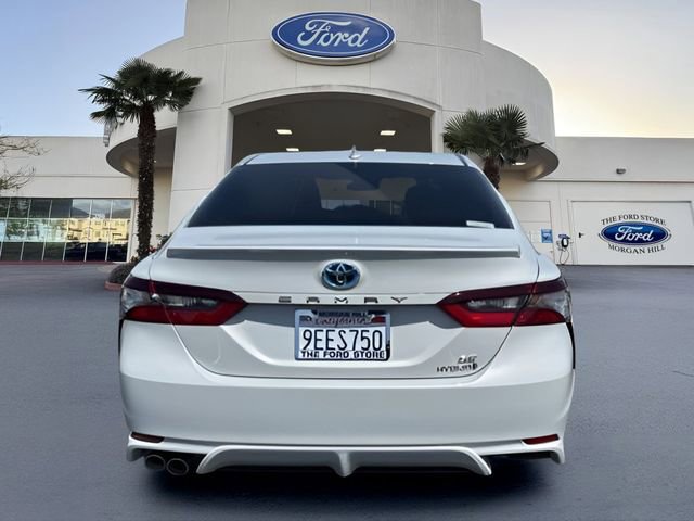 Used 2024 Toyota Camry SE FWD image 7