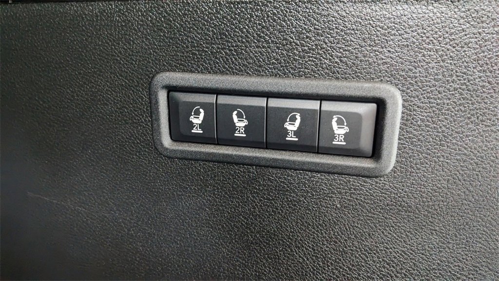 Used 2024 Jeep Wagoneer Series III image 5