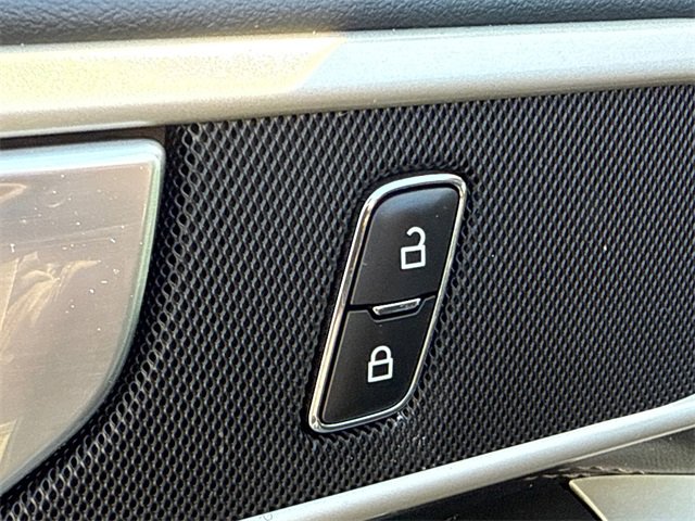 Certified 2023 Ford Explorer XLT w/ Equipment Group 202A image 22