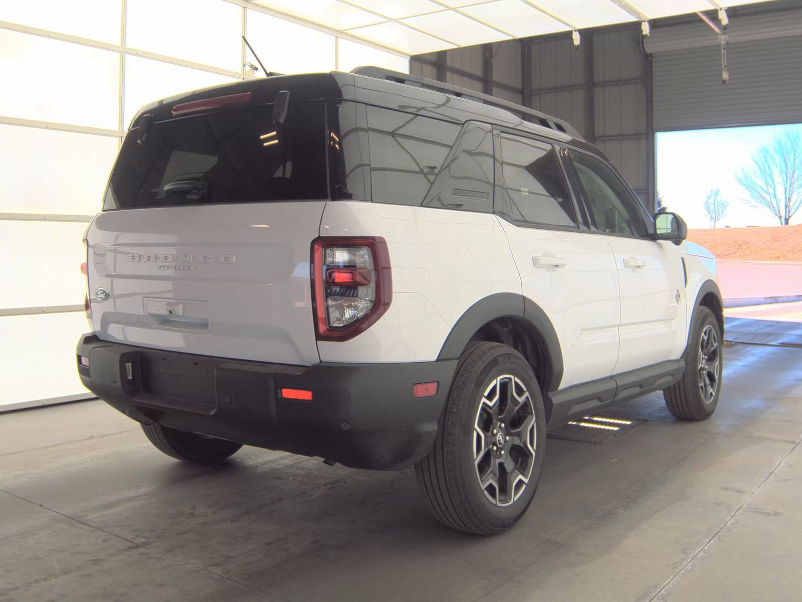 Certified 2025 Ford Bronco Sport Outer Banks w/ Outer Banks Tech Package+ image 7