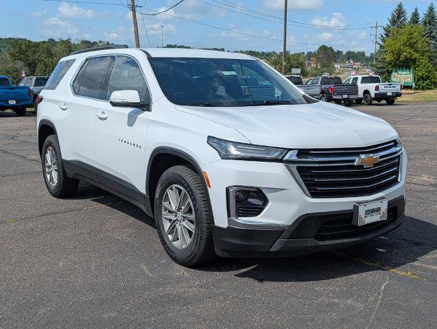 Used 2023 Chevrolet Traverse LT w/ LPO, Cargo Package AWD/4WD image 4