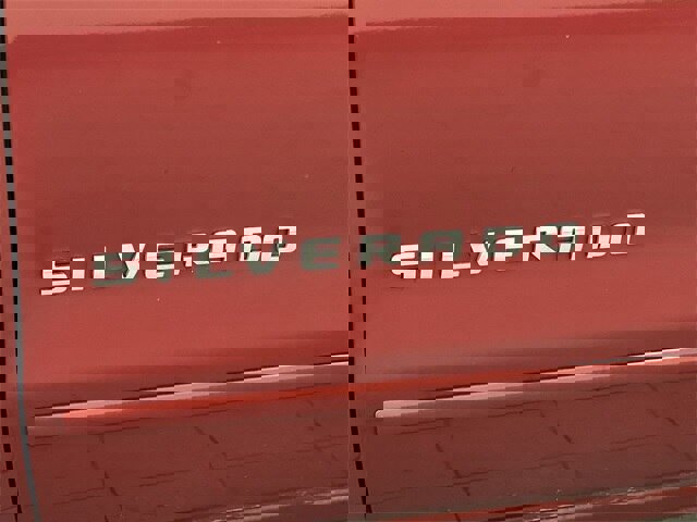 Used 2018 Chevrolet Silverado 1500 LT w/ All Star Edition image 18