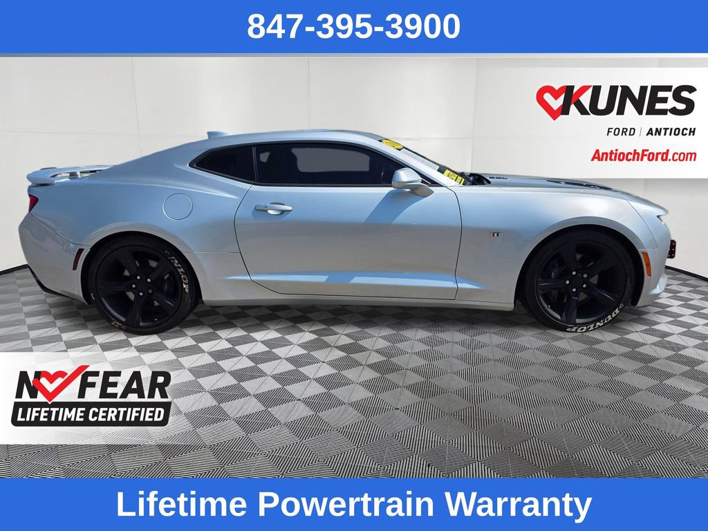 Used 2018 Chevrolet Camaro SS RWD image 8