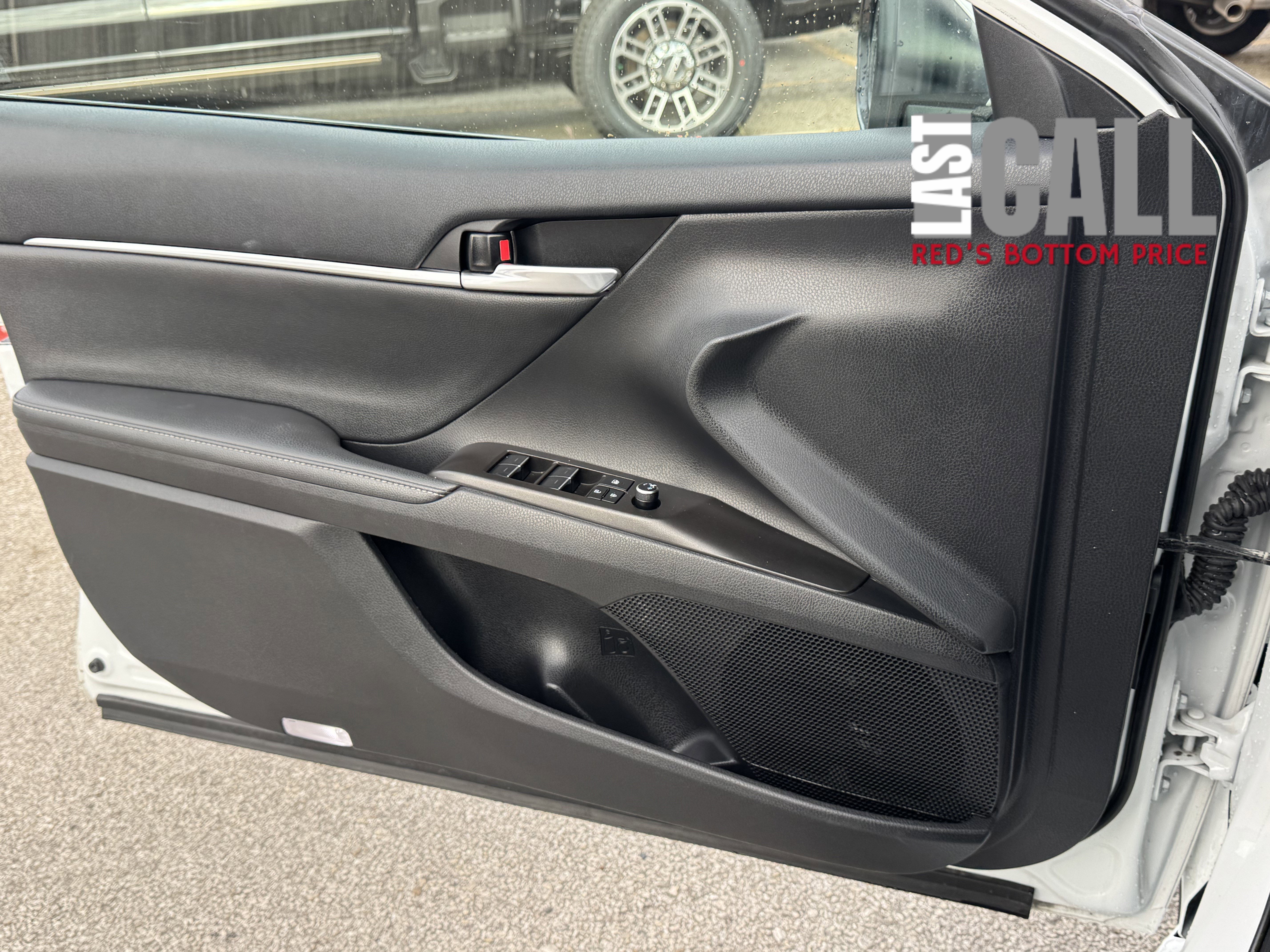 Used 2024 Toyota Camry XSE image 22