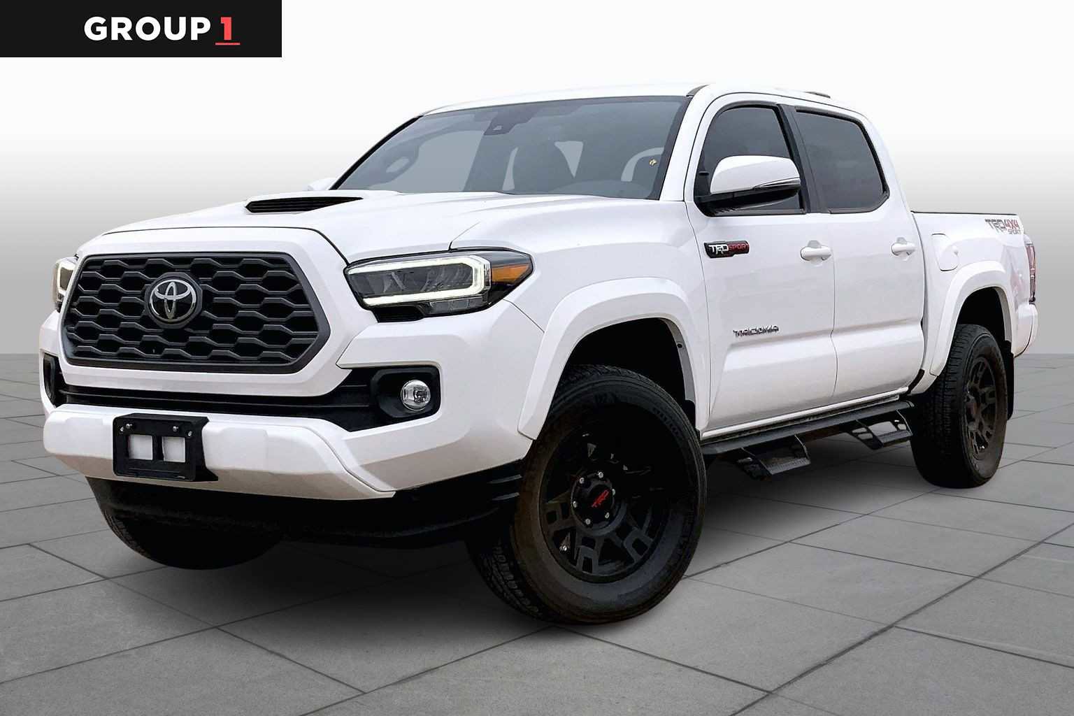 Used 2023 Toyota Tacoma TRD Sport w/ Technology Package image 5