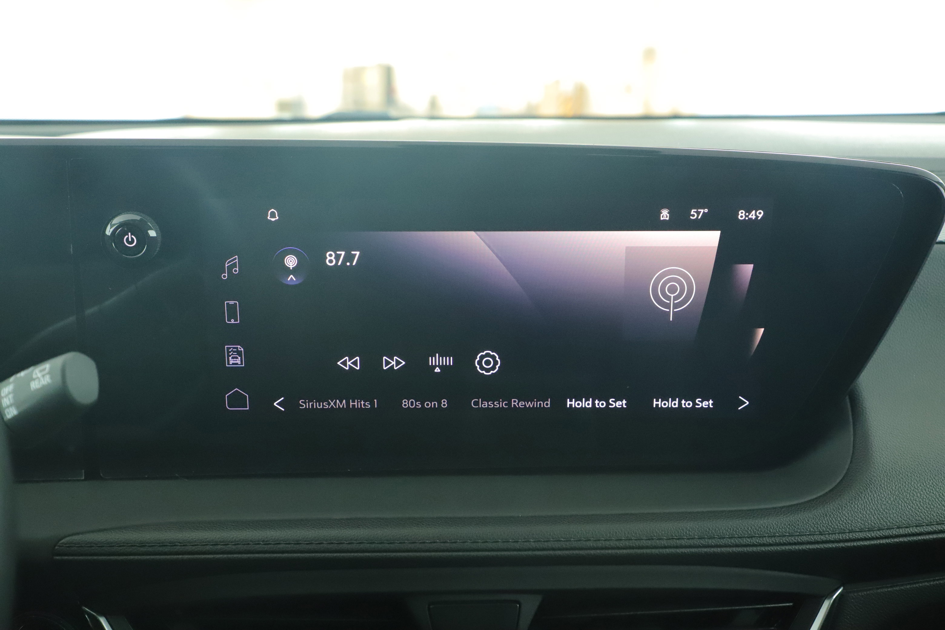 Used 2024 Buick Encore GX Sport Touring image 10