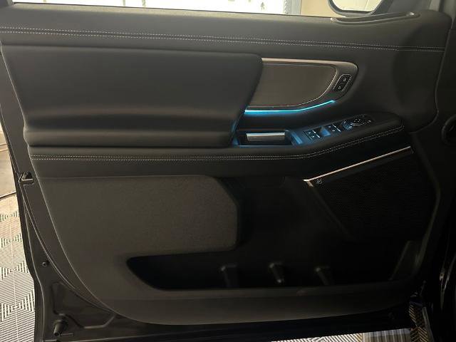 Certified 2025 Ford Expedition Max Platinum image 17