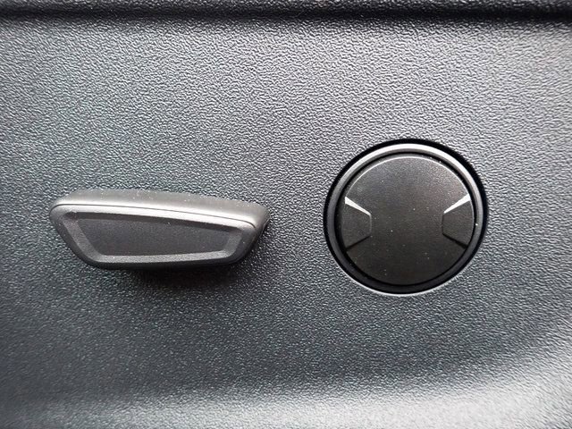 Certified 2025 Ford F150 XLT w/ Equipment Group 301A Standard AWD/4WD image 22